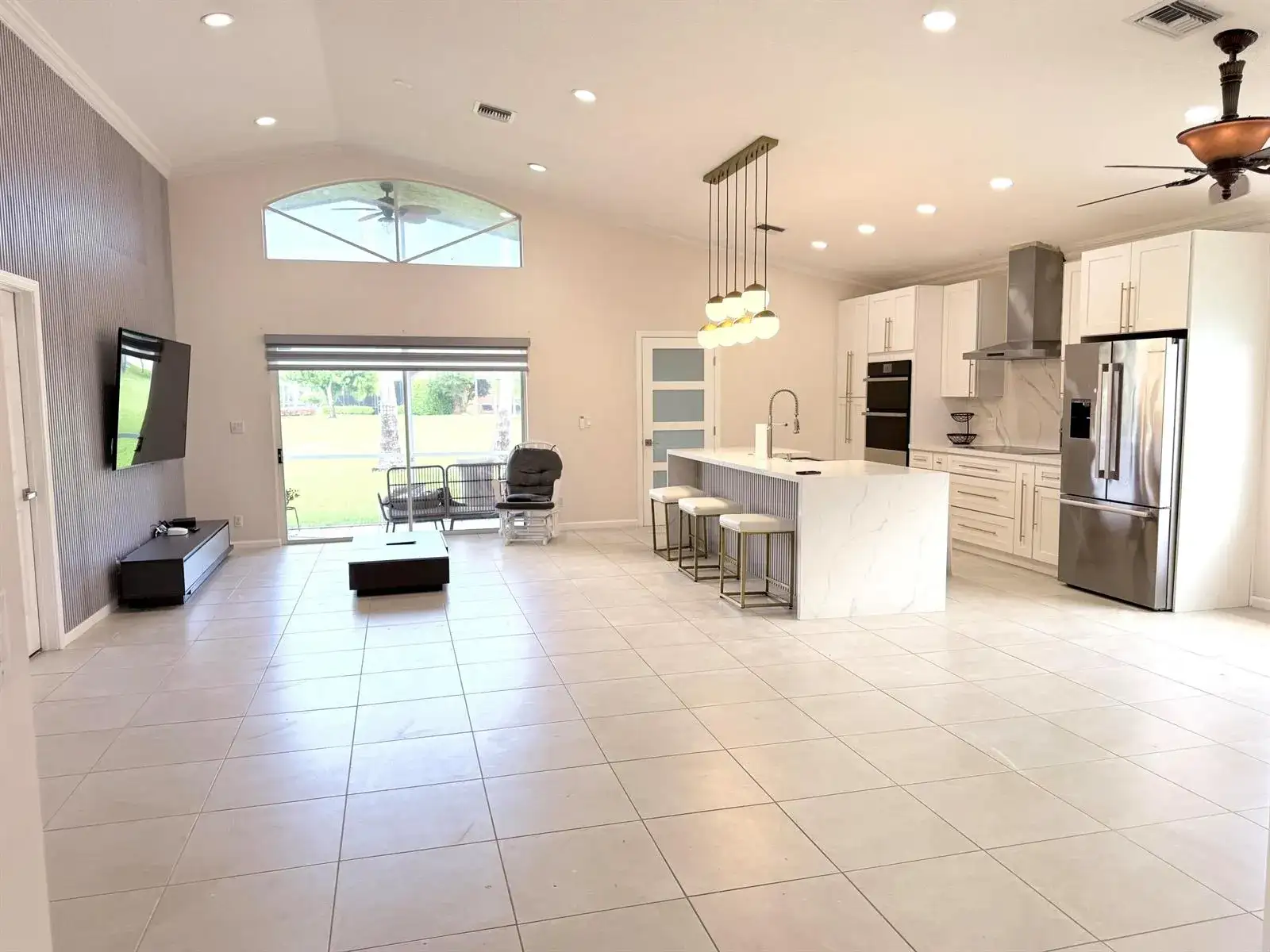 12390 BONEVENTURE Drive, Boynton Beach FL 33437 photo 2