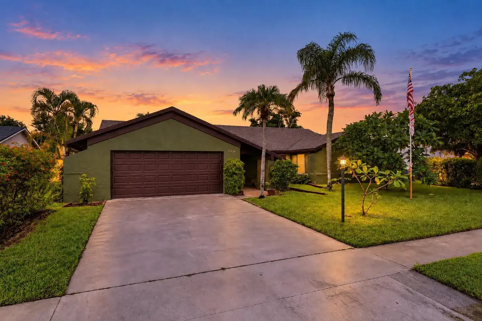 5104 Candlewood Court, Lake Worth FL 33467 photo 2