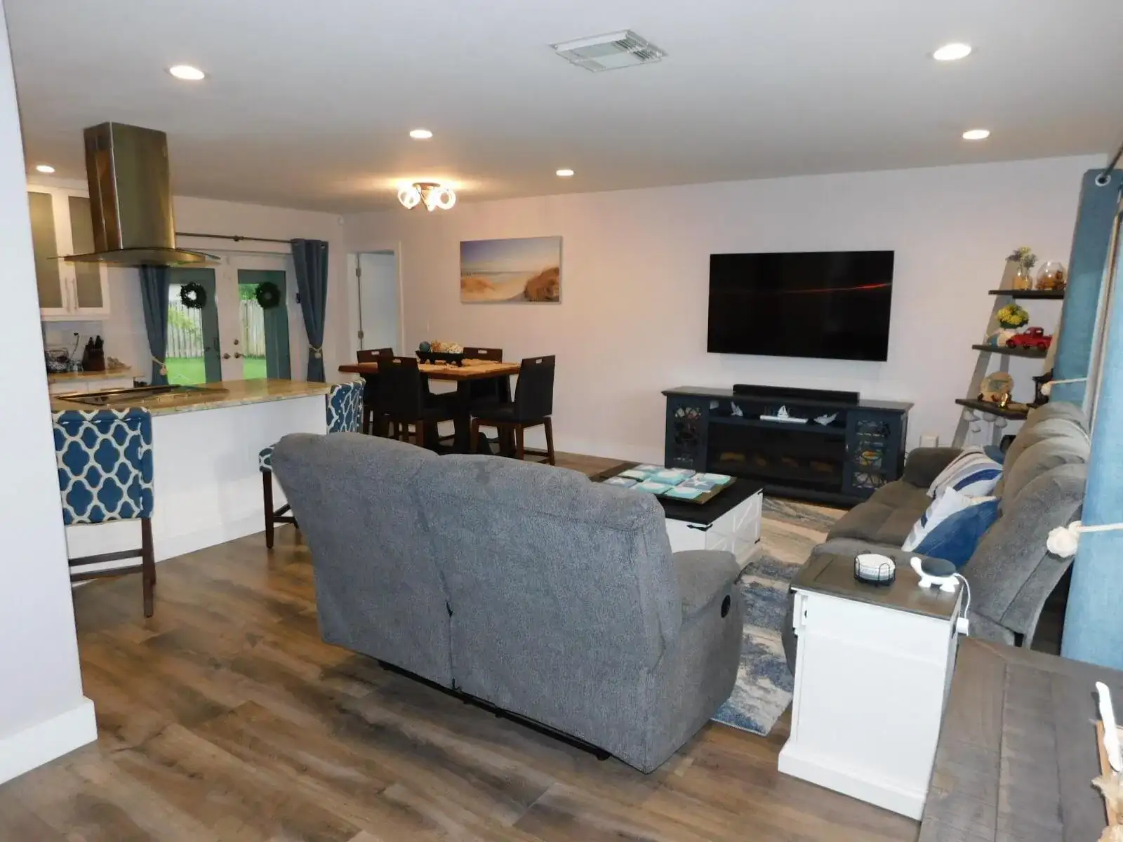 6604 NW 93RD Avenue, Tamarac FL 33321 photo 5