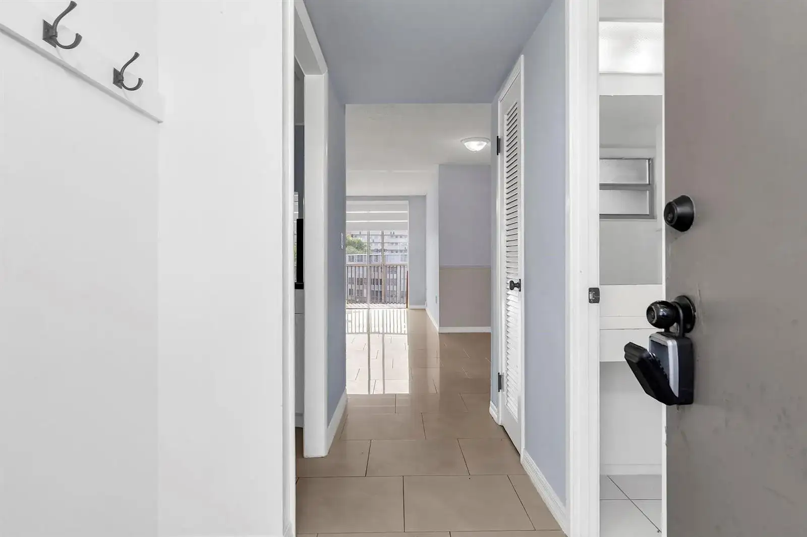 1690 NE 191st Street # 1, North Miami Beach FL 33179 photo 4