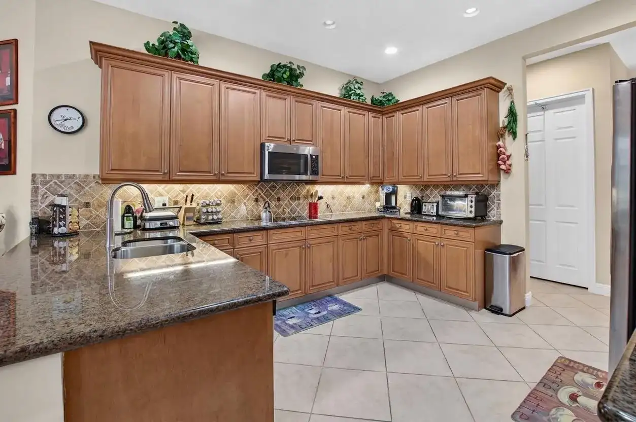 8855 Starhaven Cove, Boynton Beach FL 33473 photo 5