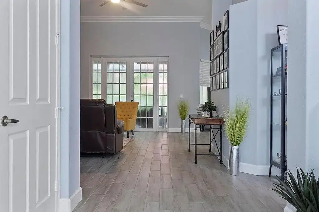 5734 NW 50th Drive, Coral Springs FL 33067 photo 4
