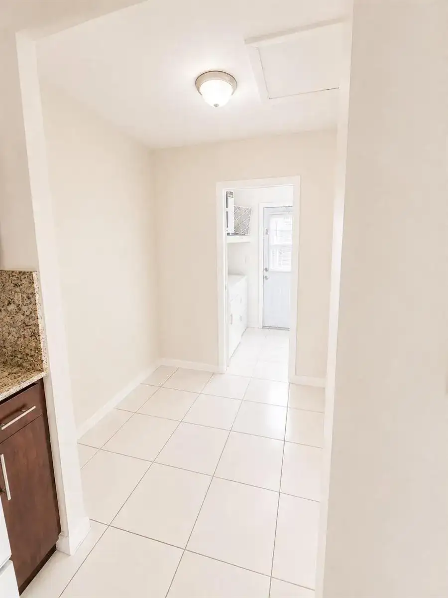 3614 TAYLOR Street, Hollywood FL 33021 photo 5