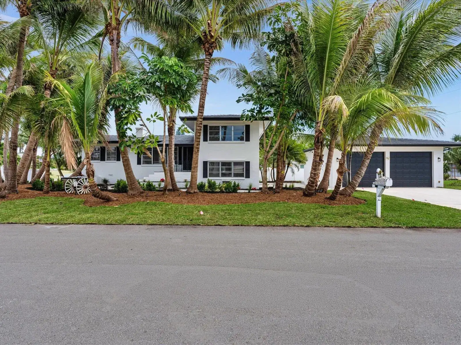 702 S RIVERSIDE Drive, Pompano Beach FL 33062 photo 3