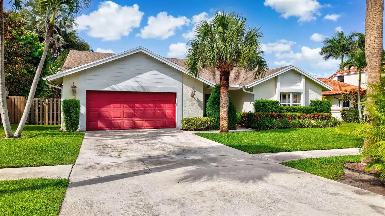 435 MOHAWK Lane, Boca Raton FL 33487 photo 3