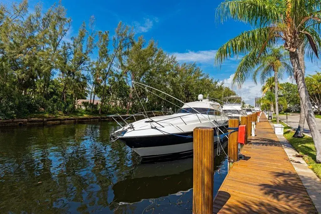 6449 BAY CLUB Drive # 4, Fort Lauderdale FL 33308