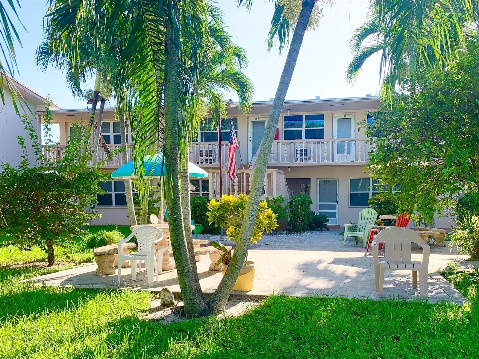 127 Waltham F, West Palm Beach FL 33417 photo 3