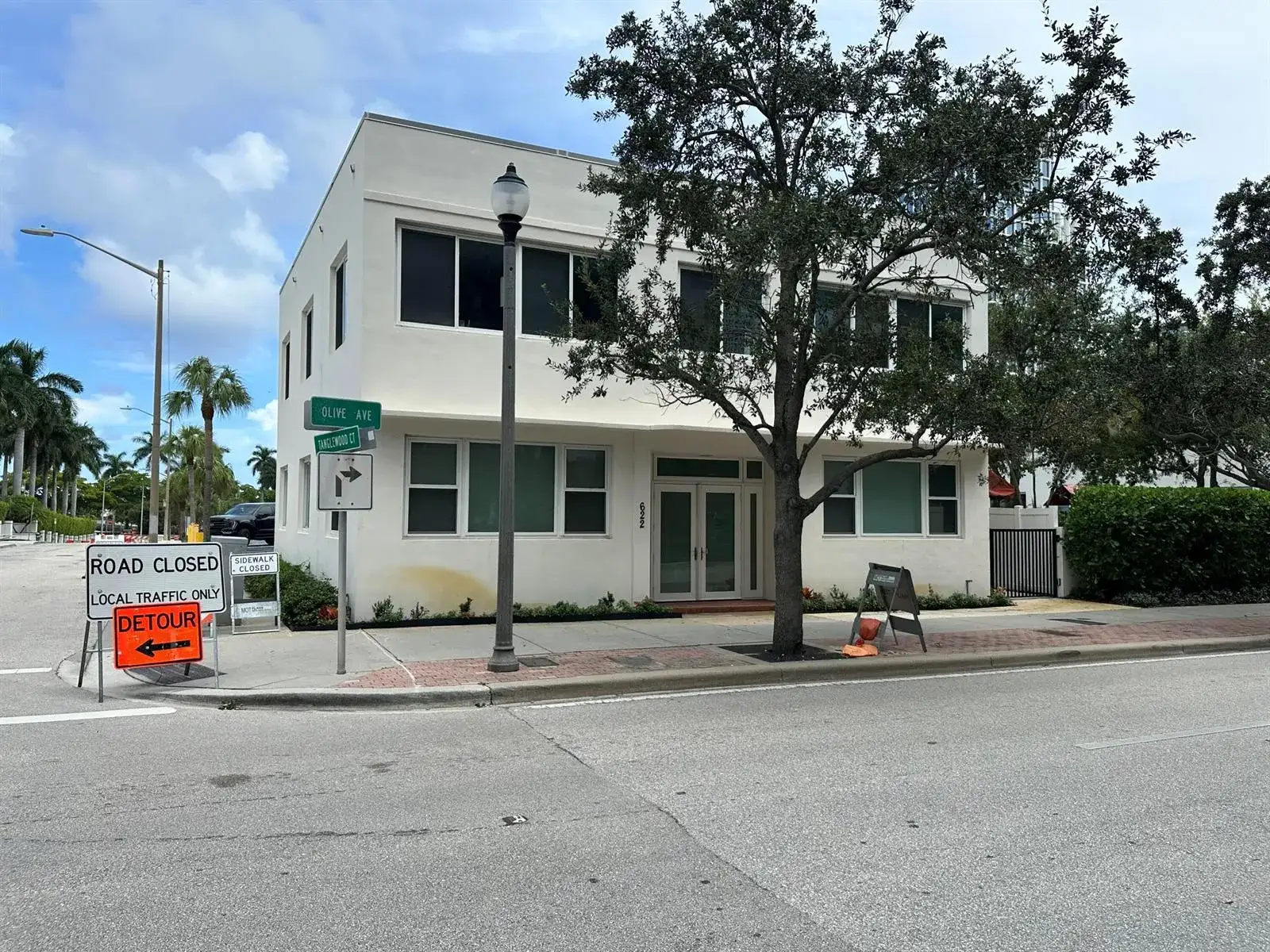 622 S Olive Avenue, West Palm Beach FL 33401 photo 2