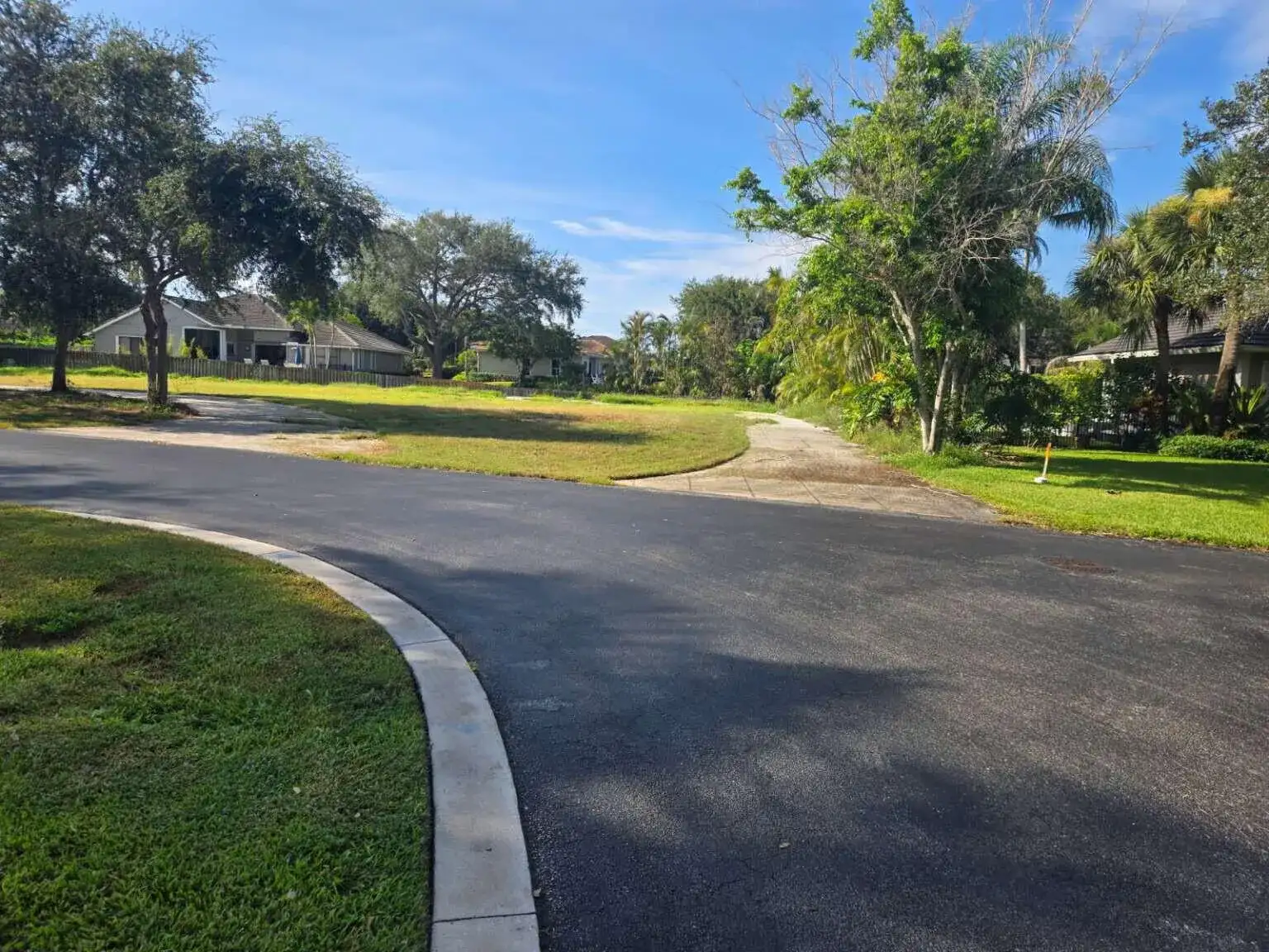 18230 SE RIDGEVIEW Drive, Jupiter FL 33469 photo 3