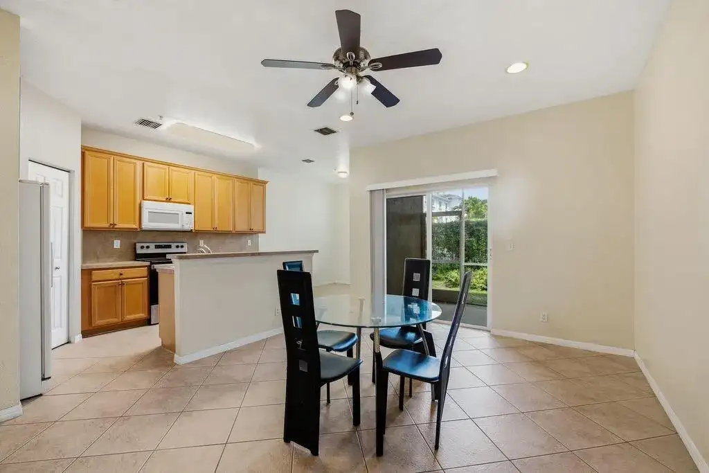 160 Village Boulevard # G, Tequesta FL 33469 photo 2