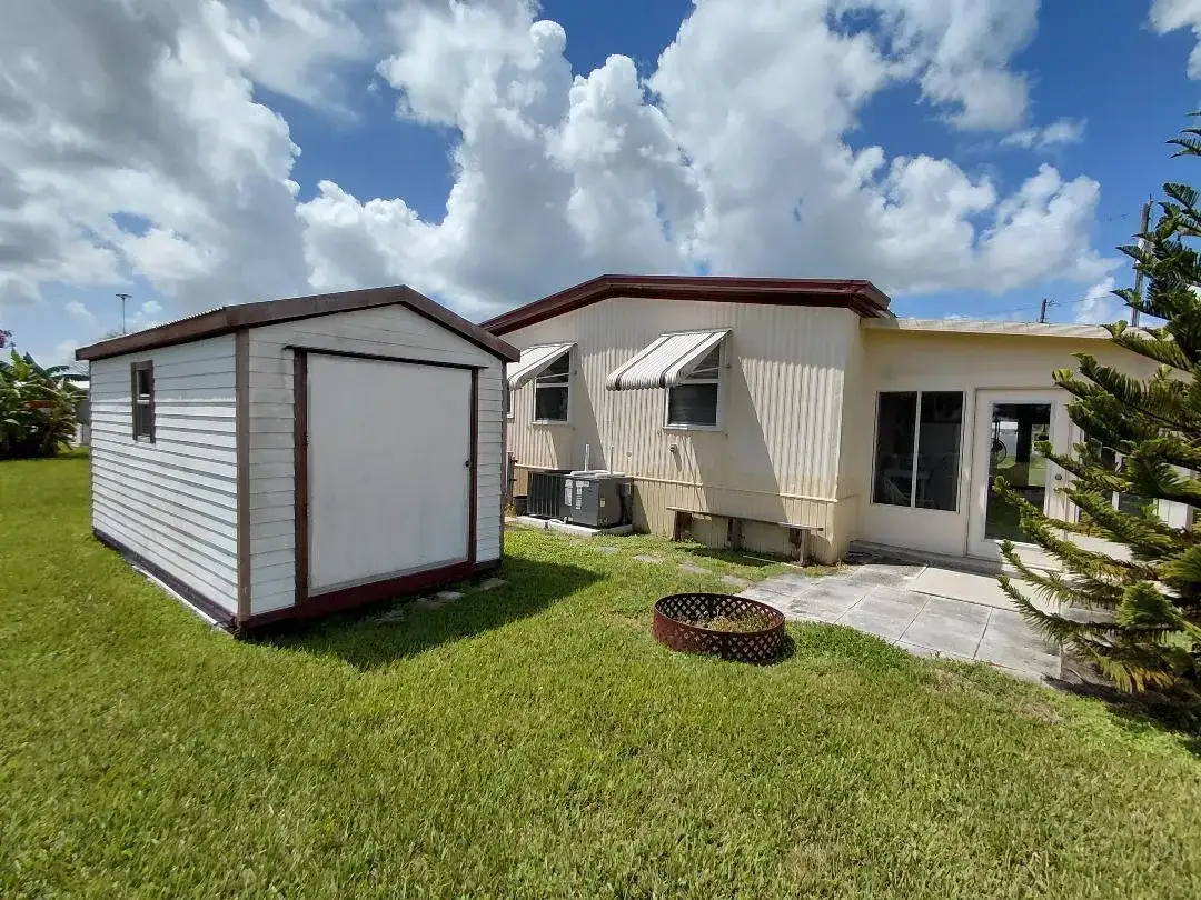 1339 OLD LAKEPORT Road NW # 4, Moore Haven FL 33471 photo 2