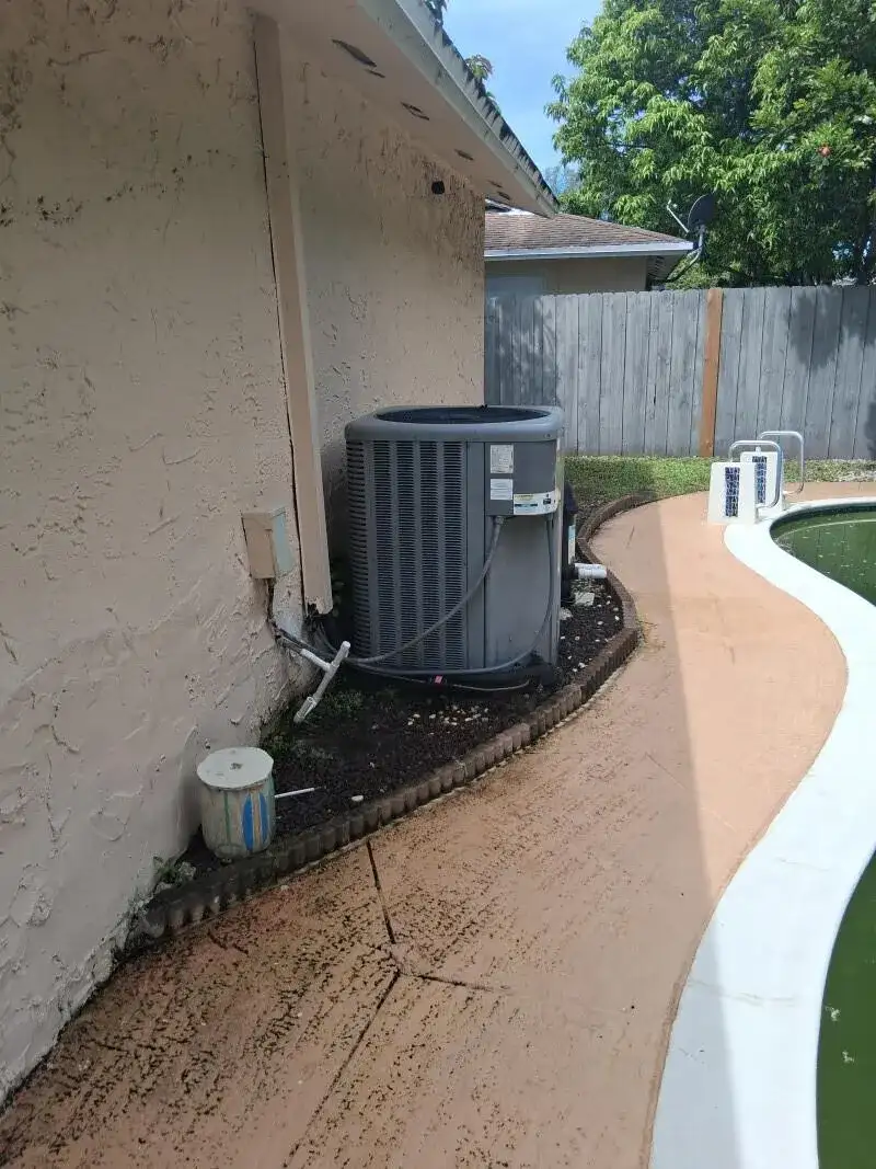 8171 SW 5th Court, North Lauderdale FL 33068 photo 2