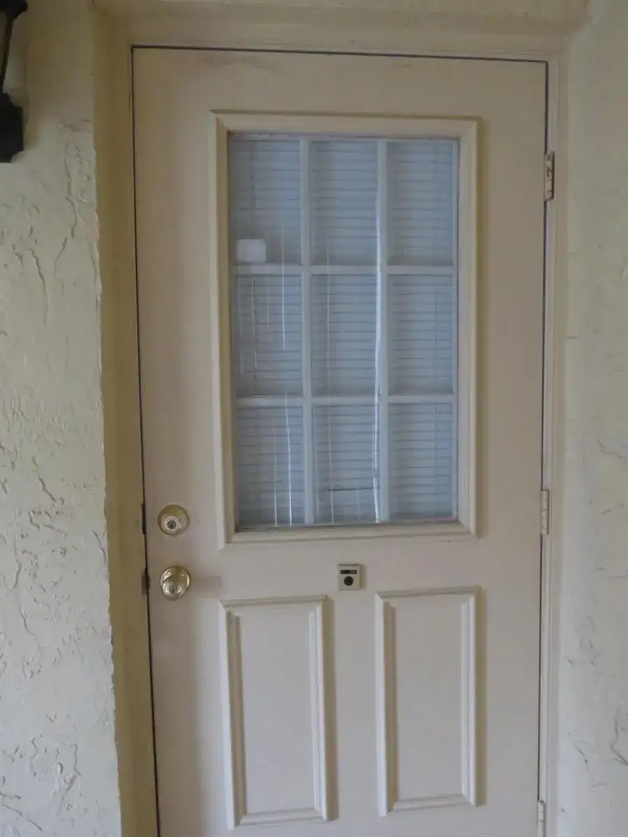 335 PINE RIDGE Circle # 1, FL 33463 photo 4