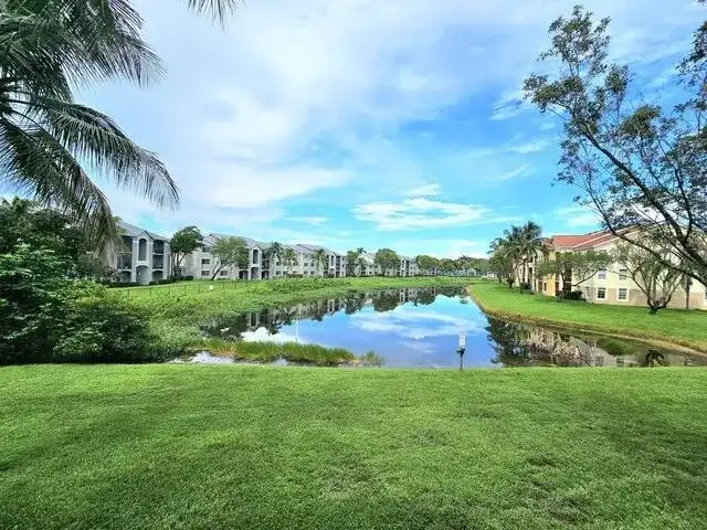 4101 San Marino Boulevard # 204, West Palm Beach FL 33409 photo 3