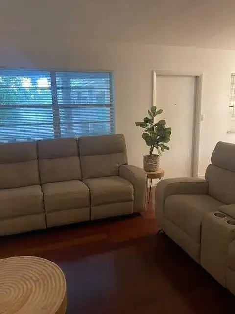 202 LUCERNE Avenue # 11, FL 33460 photo 4
