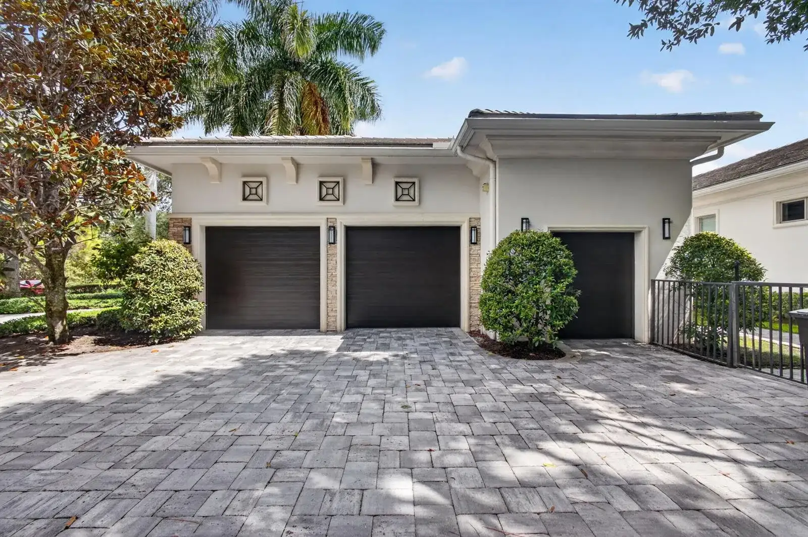 12200 TILLINGHAST Circle, Palm Beach Gardens FL 33418 photo 4