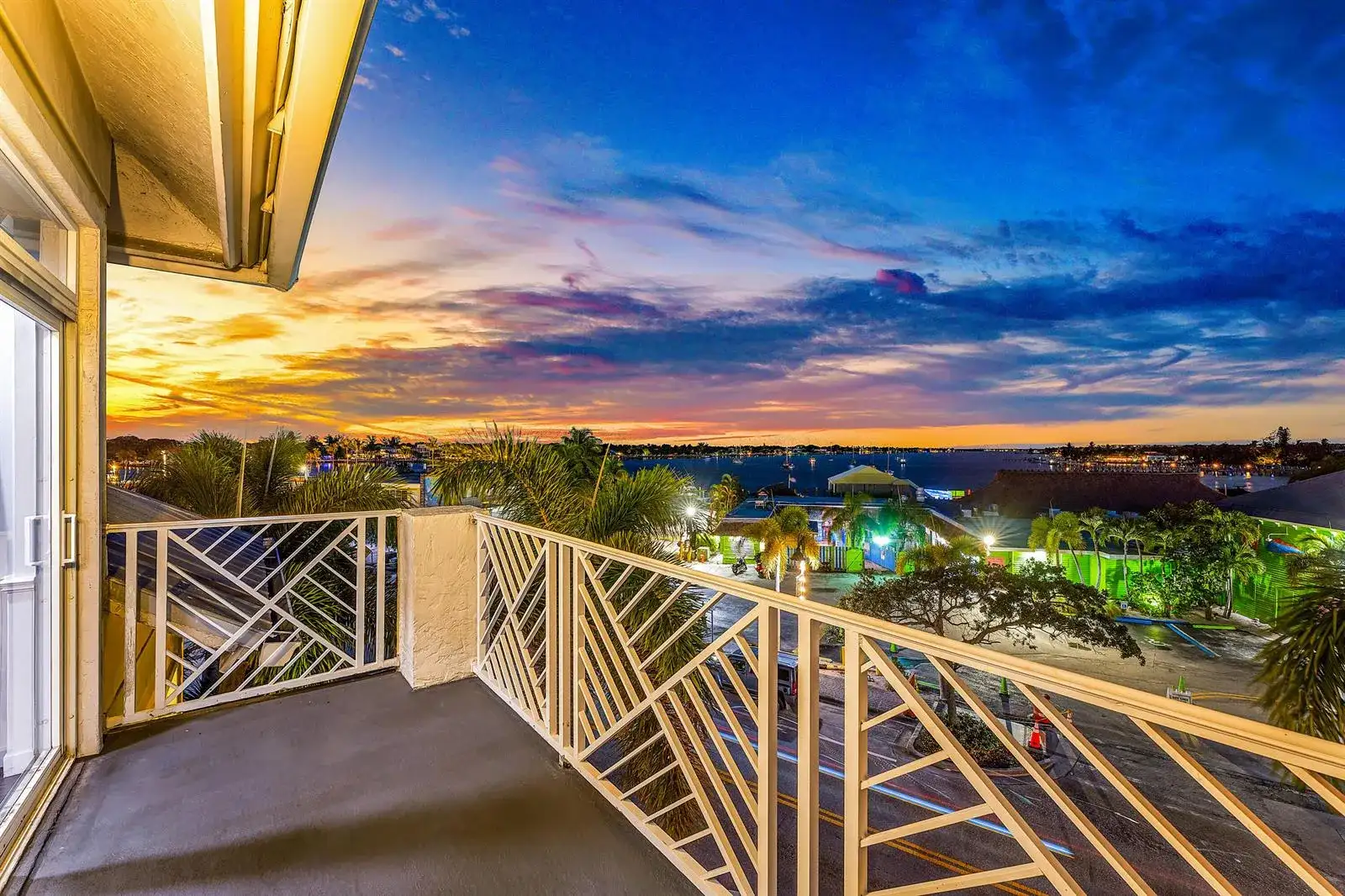 305 E Ocean Avenue # 7, Lantana FL 33462 photo 2