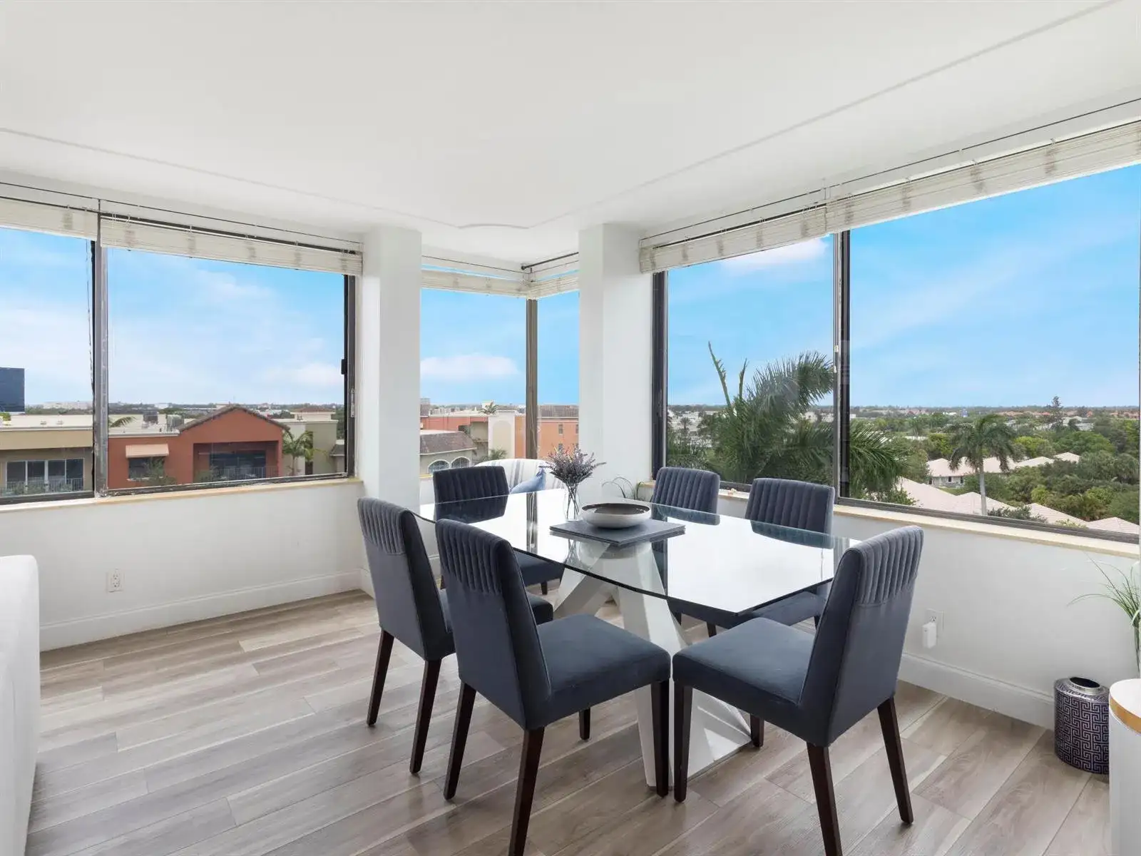 1500 PRESIDENTIAL Way # 701, West Palm Beach FL 33401 photo 2