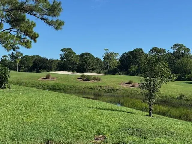 8008 Links Way, Port St. Lucie FL 34986