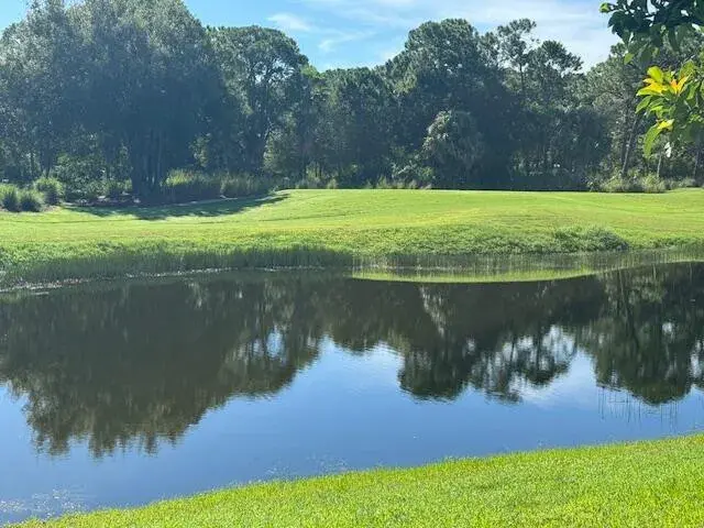 8008 Links Way, Port St. Lucie FL 34986