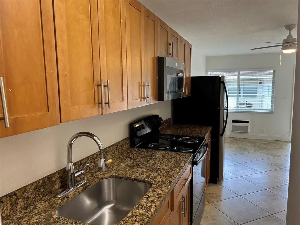 1760 SW 21st Street # B, Fort Lauderdale FL 33315