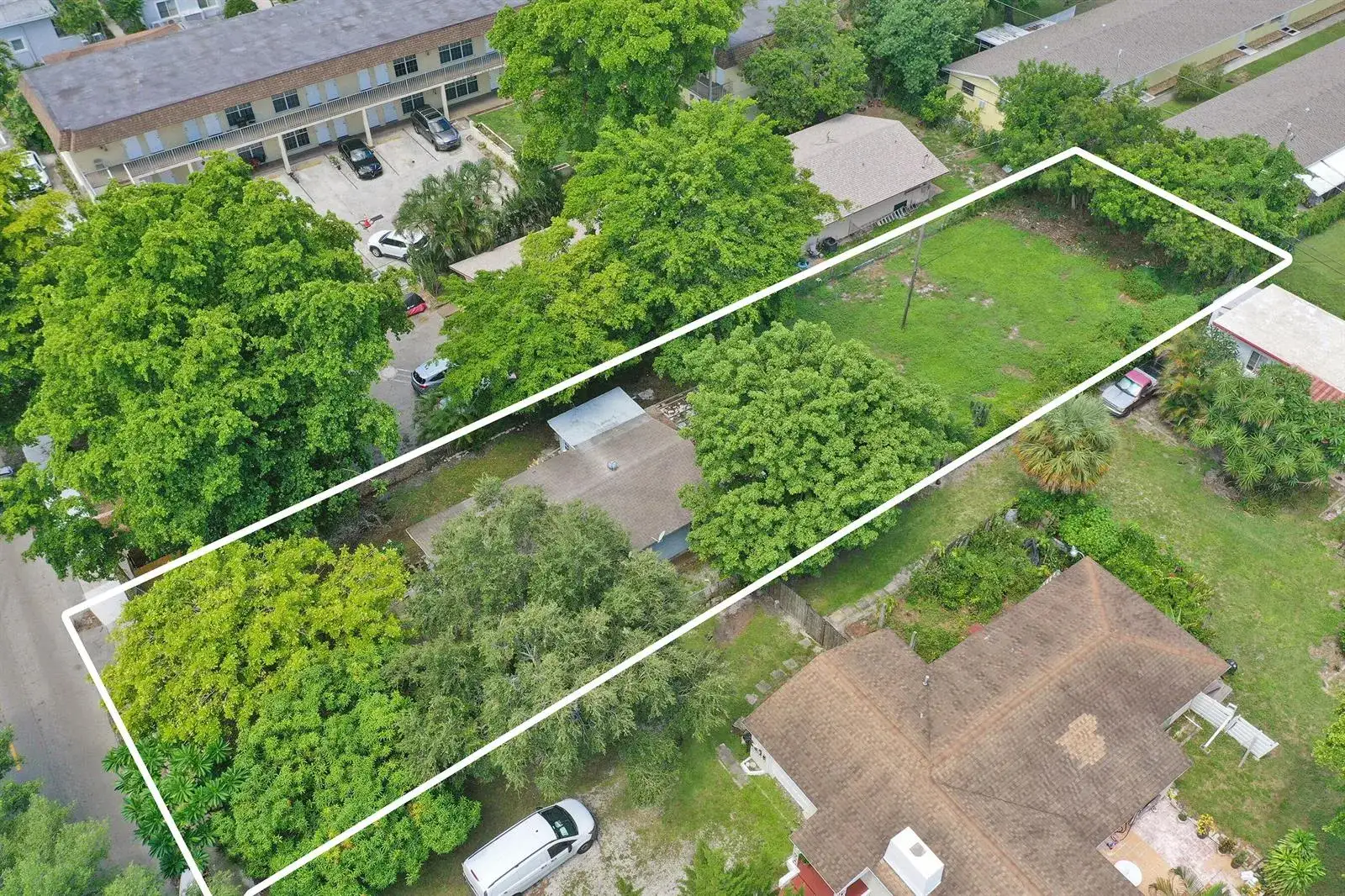 2315 MONROE Street, Hollywood FL 33020 photo 2