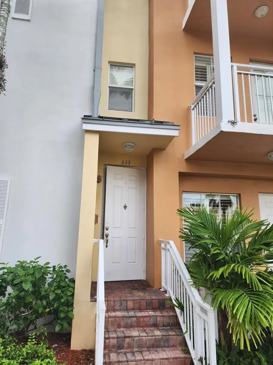 335 SW 13TH Terrace # 335, Fort Lauderdale FL 33312