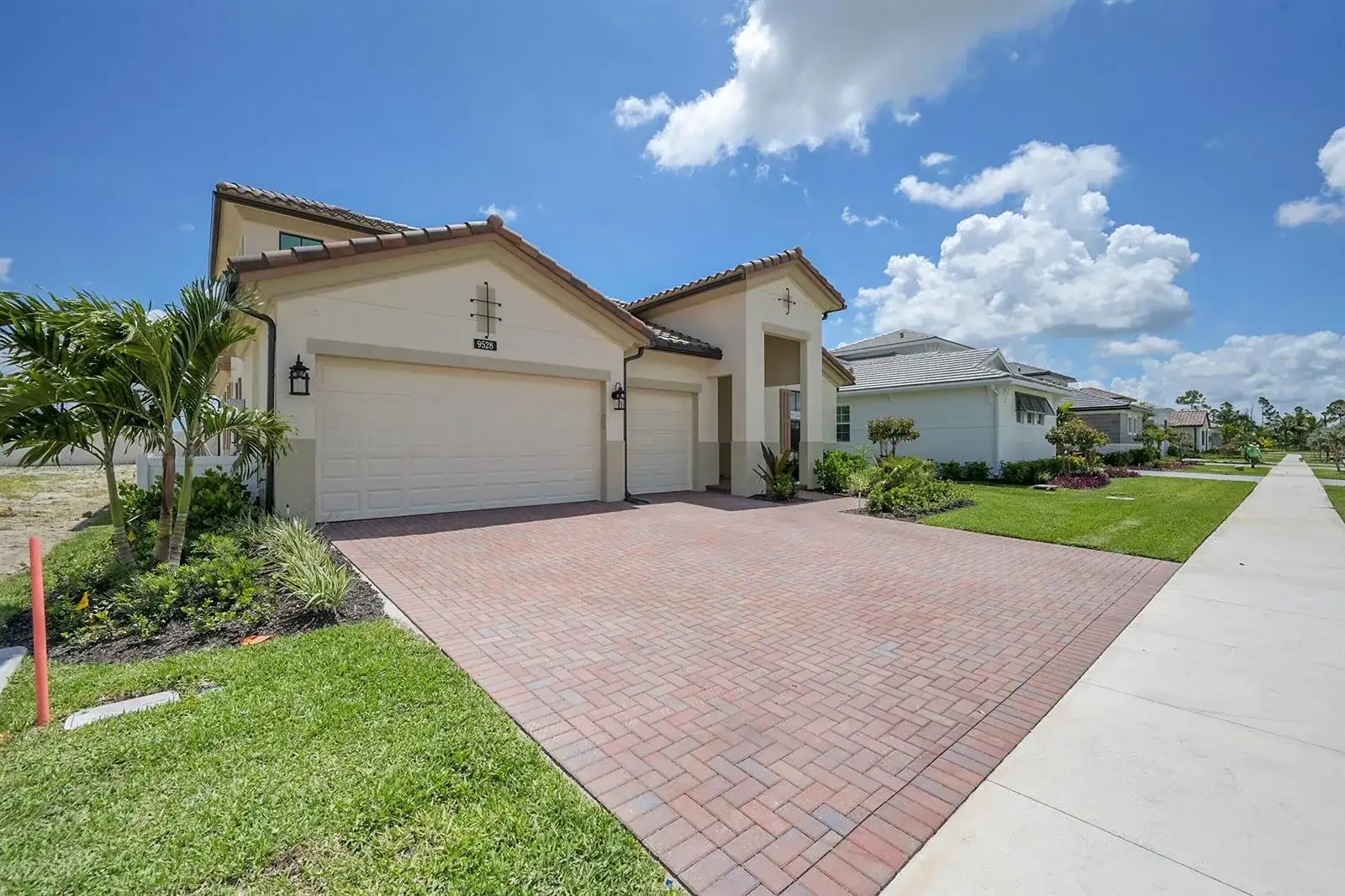9528 St. Germain Drive, Palm Beach Gardens FL 33412 photo 2