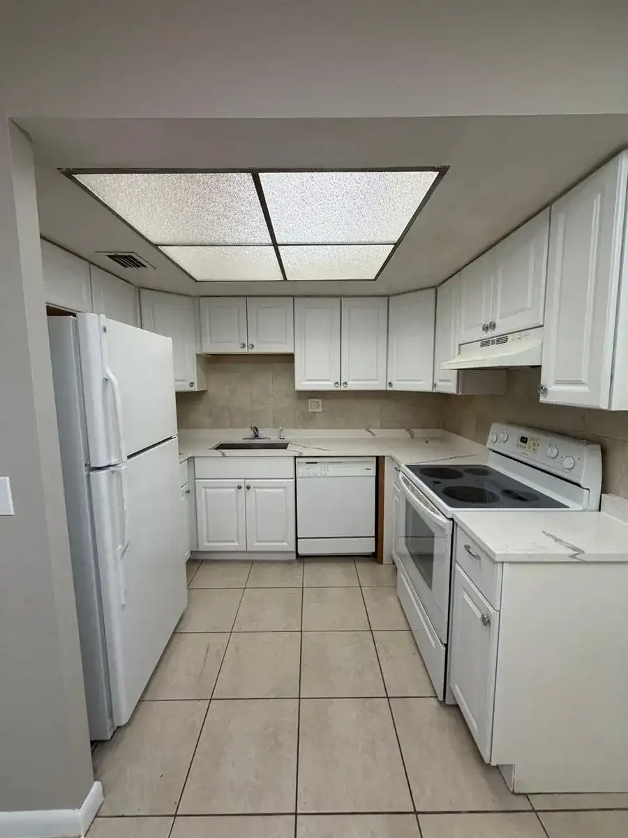 2130 NW 58TH Avenue # C, Lauderhill FL 33313