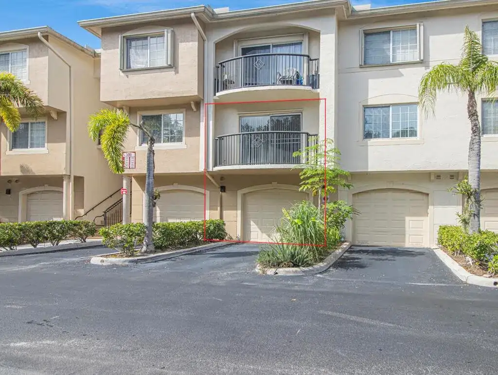 500 CRESTWOOD Court N # 506, Royal Palm Beach FL 33411 photo 2