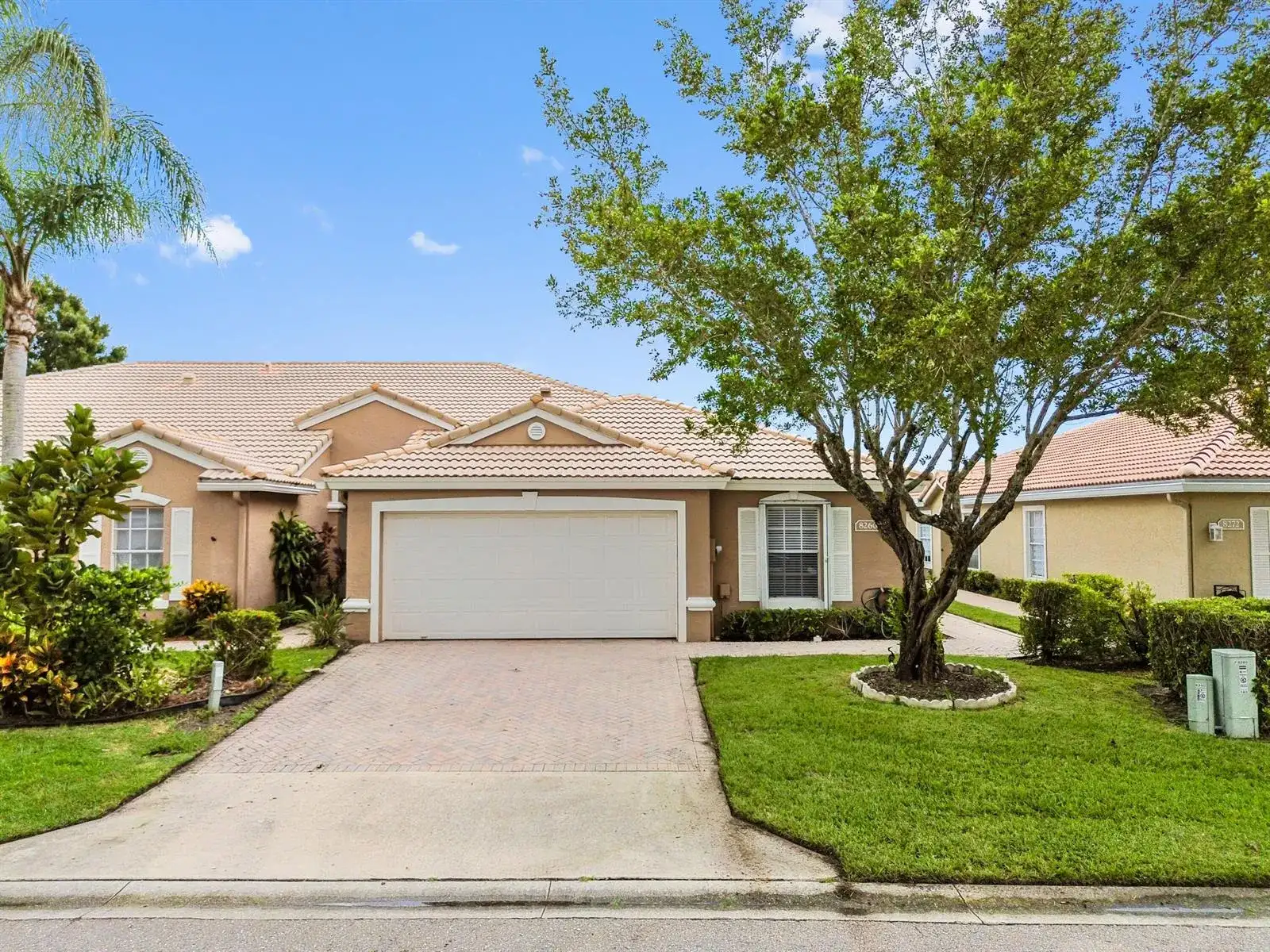 8260 Fresh Creek, West Palm Beach FL 33411 photo 2