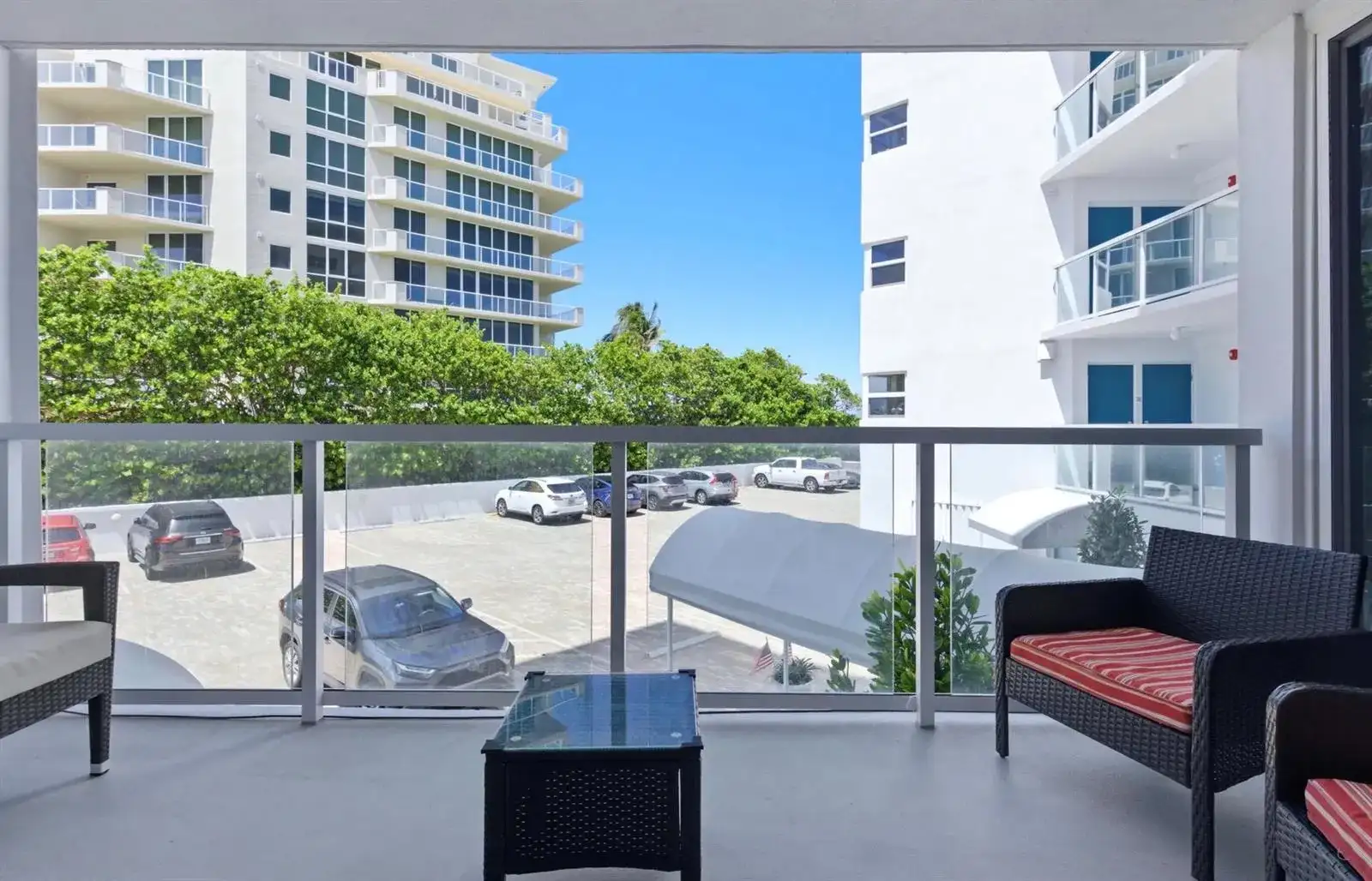 1057 Hillsboro Mile # 214, Hillsboro Beach FL 33062 photo 4