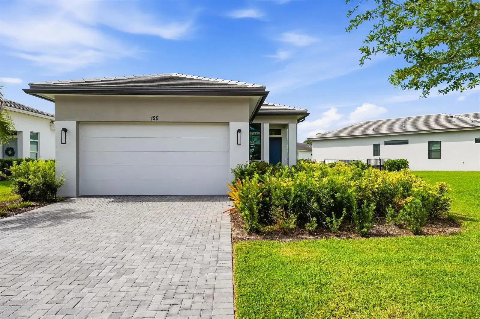 125 SE STRADA CERVARO, Port St. Lucie FL 34952 photo 3