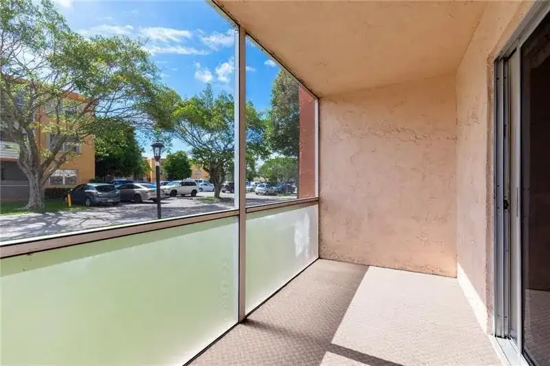 4324 NW 9TH Avenue # 1B, Deerfield Beach FL 33064 photo 2