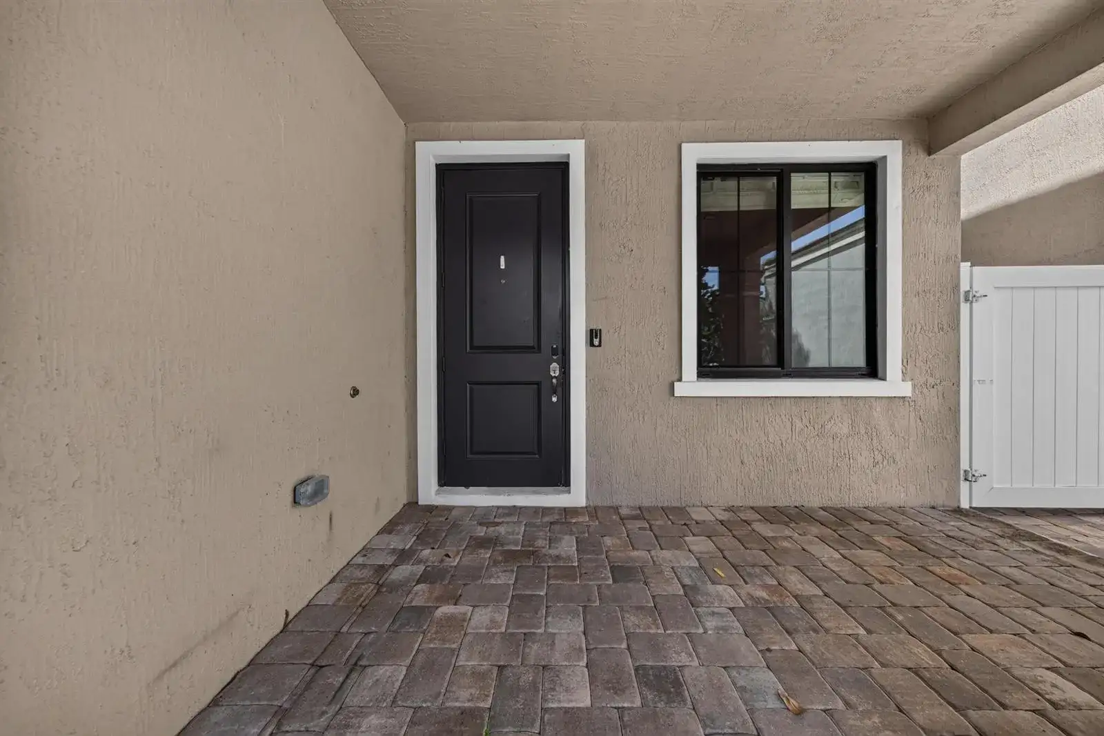 295 NW 33RD Lane, Pompano Beach FL 33069 photo 3