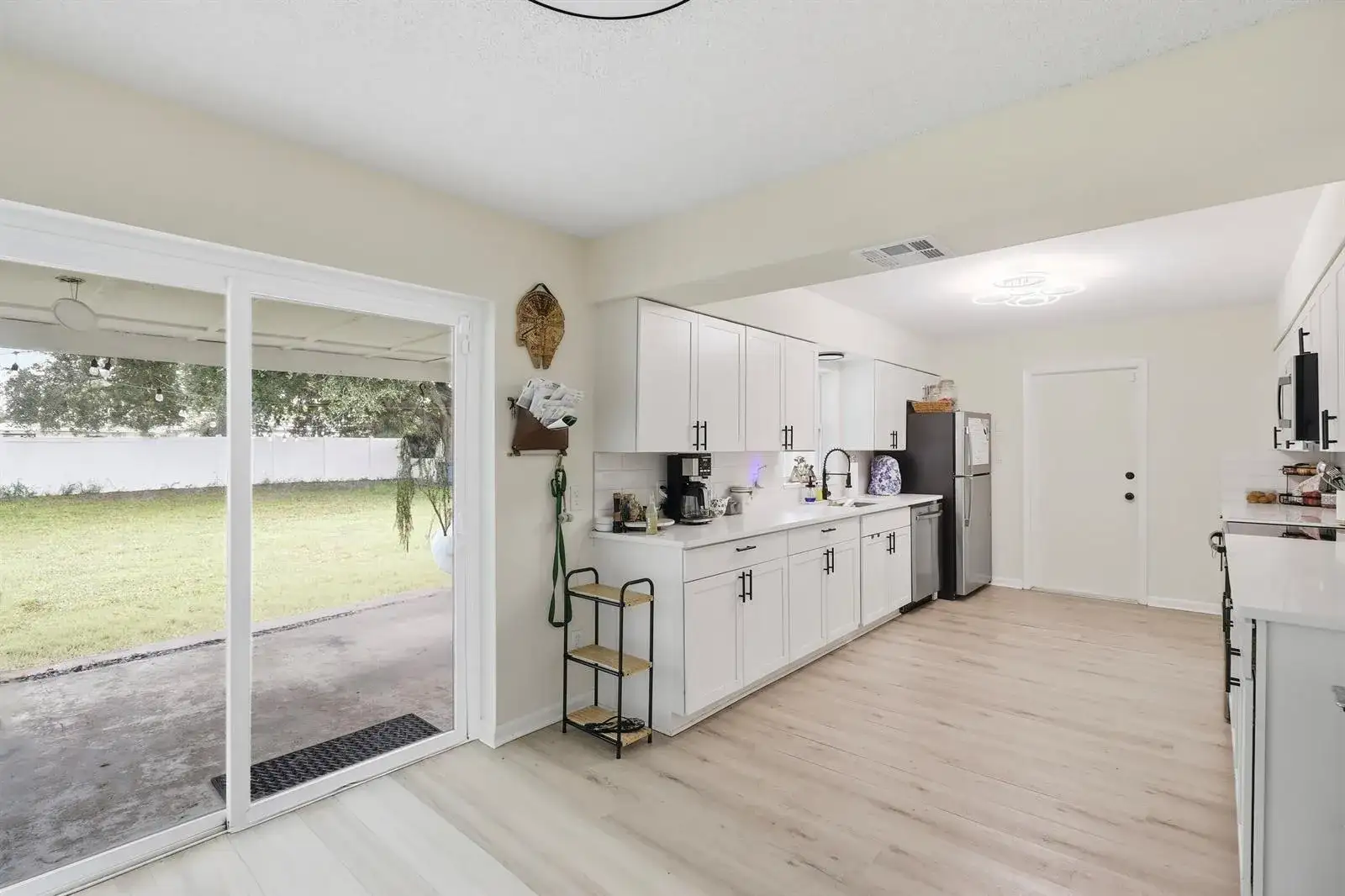 2657 SENECA Avenue, Fort Pierce FL 34946 photo 4