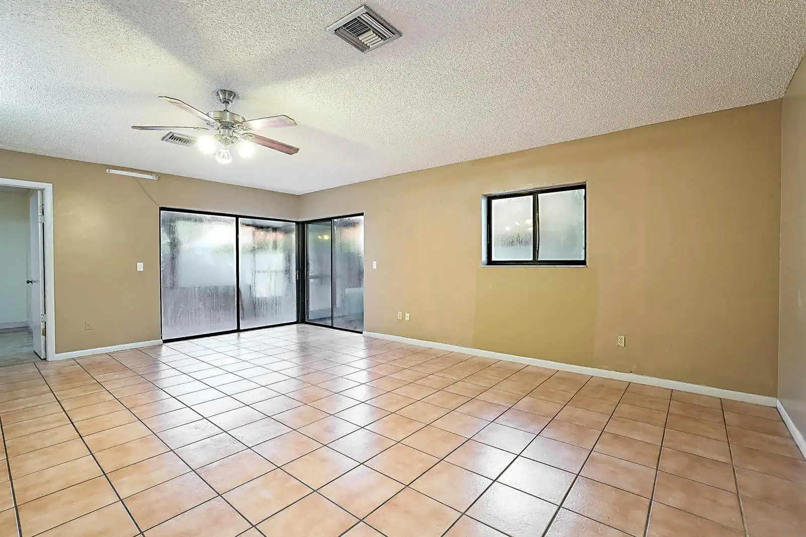 2780 NORFOLK PINE Court, Lake Worth FL 33462 photo 5