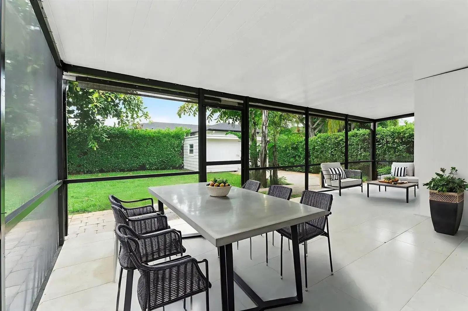 5015 S Olive Avenue, West Palm Beach FL 33405 photo 4