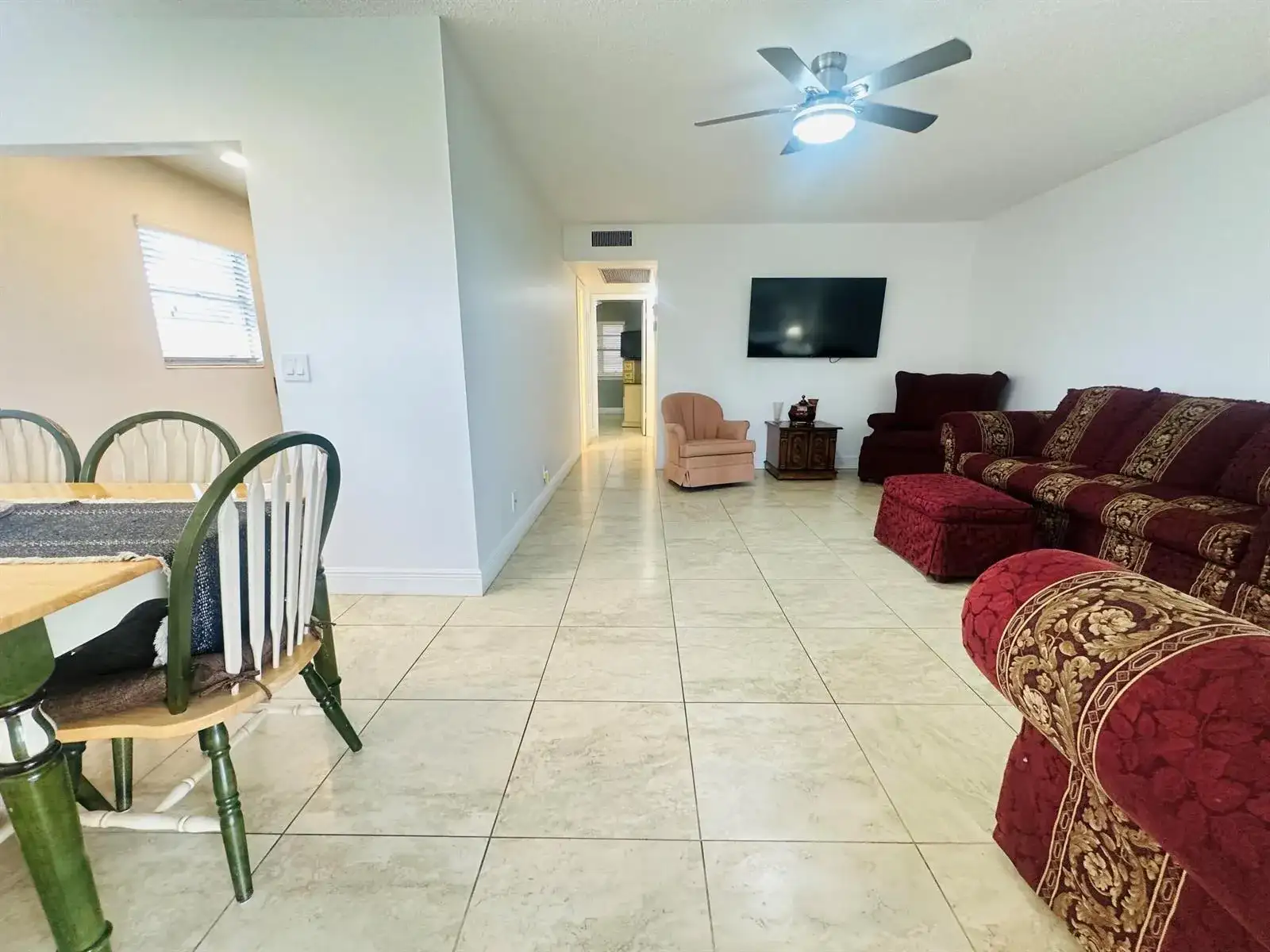 264 Farnham K, Deerfield Beach FL 33442 photo 5