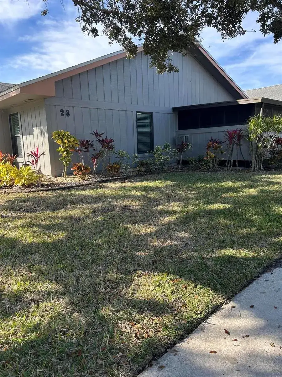 4054 NW Cinnamon Tree Circle, Jensen Beach FL 34957 photo 2