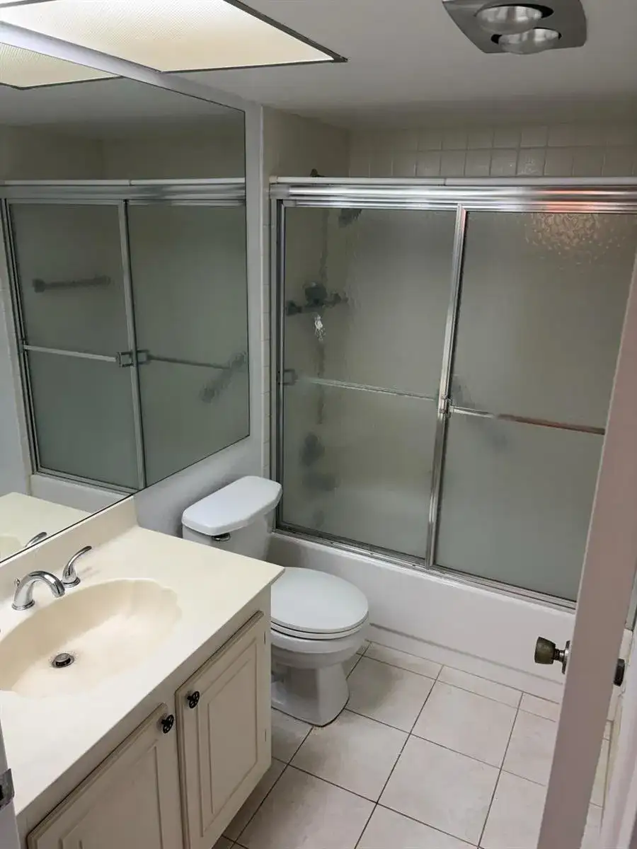 2614 NASSAU # F2, Coconut Creek FL 33066 photo 2