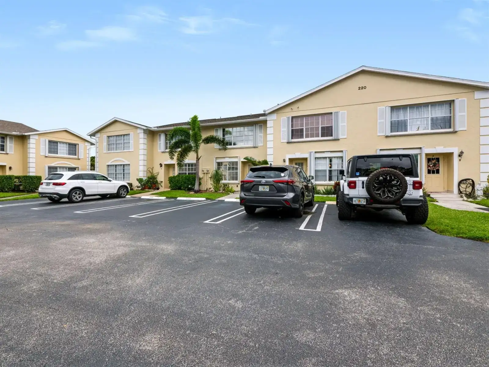 220 Foxtail Drive # G, FL 33415 photo 3