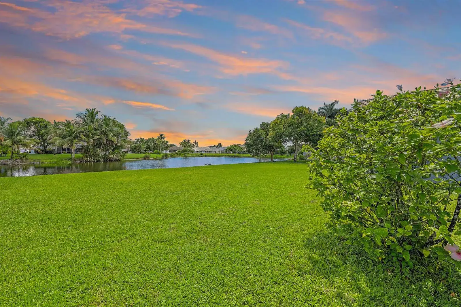 6857 BLUE BAY Circle, Lake Worth FL 33467 photo 2