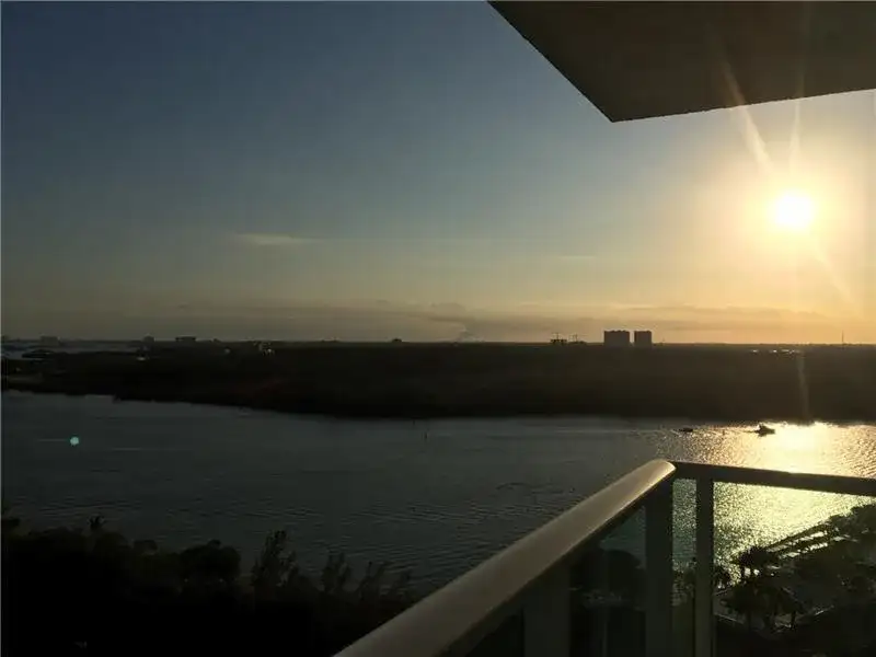 100 Bayview Drive # 1826, Sunny Isles Beach FL 33160 photo 3