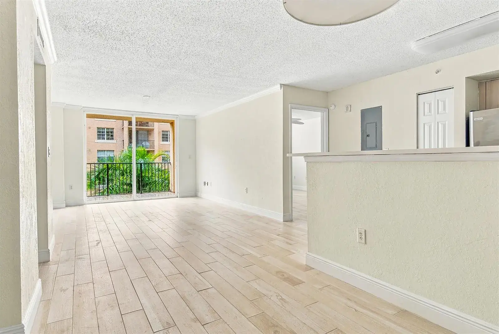 1801 N Flagler Drive # 603, West Palm Beach FL 33407