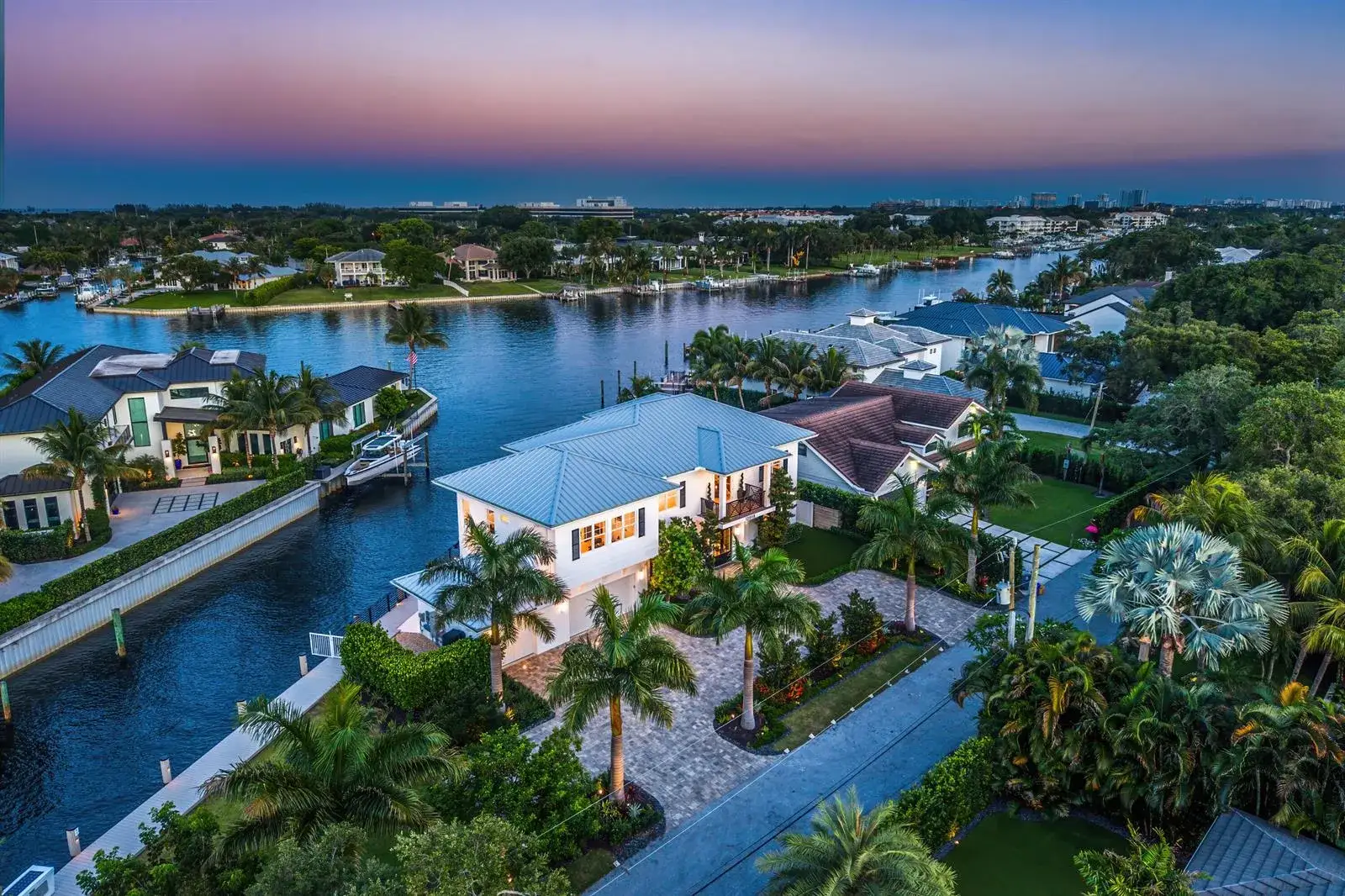 12898 S Shore Drive, Palm Beach Gardens FL 33410