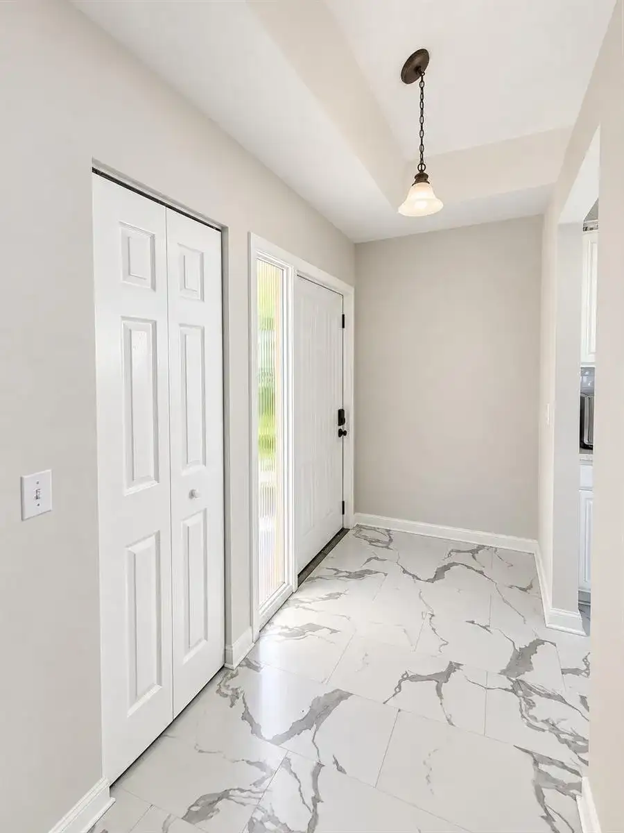 107 HALF MOON Circle # D, Jupiter FL 33458 photo 3