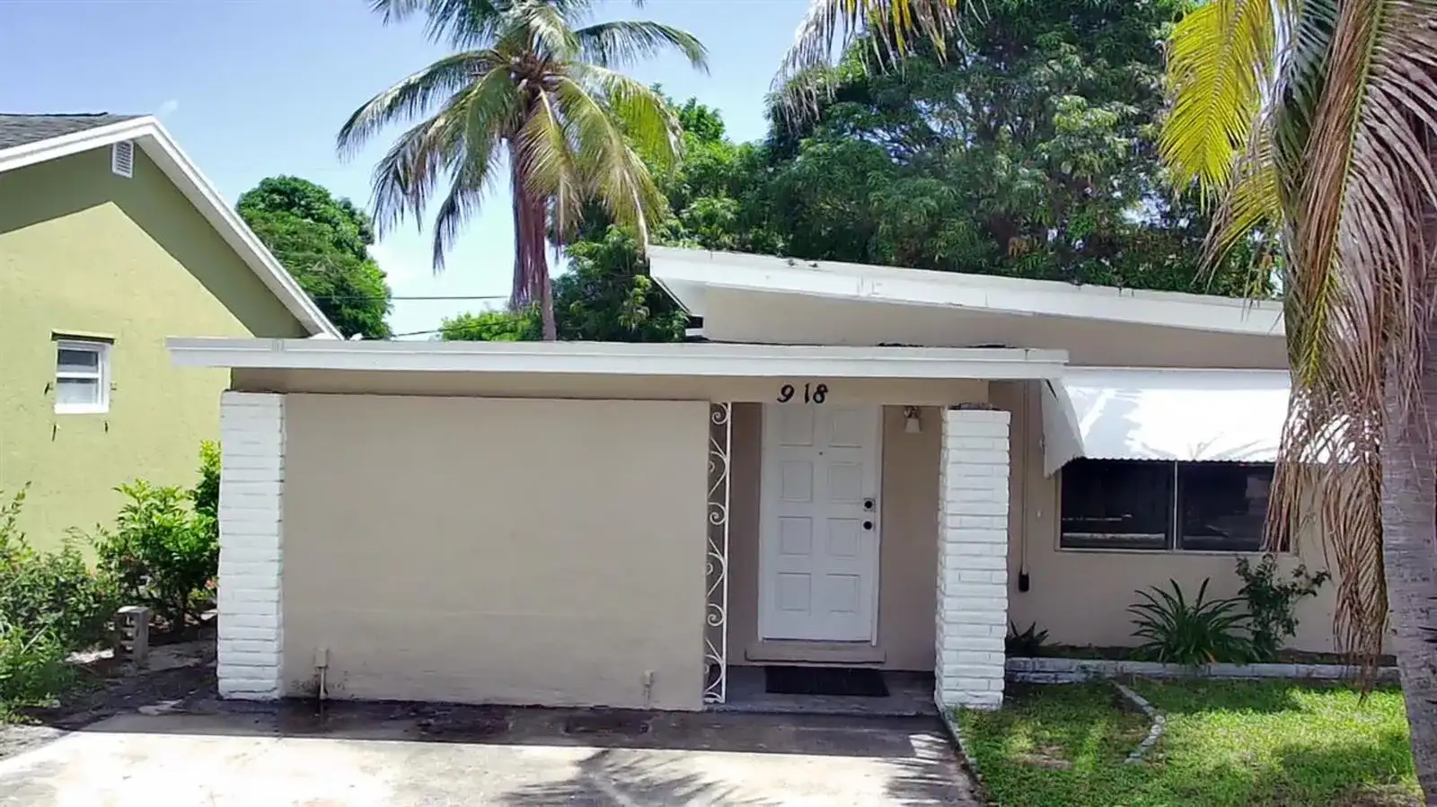 918 N C Street, FL 33460 photo 3