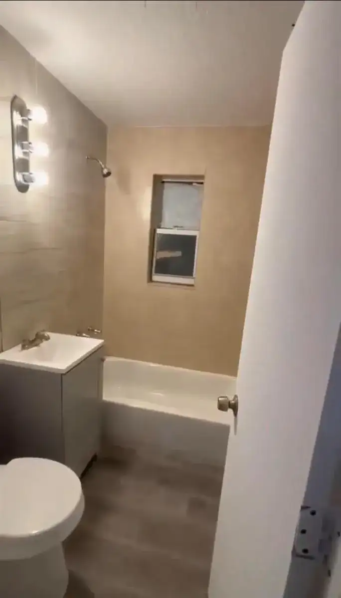 7001 NW 15TH Avenue # 13, Miami FL 33147 photo 2