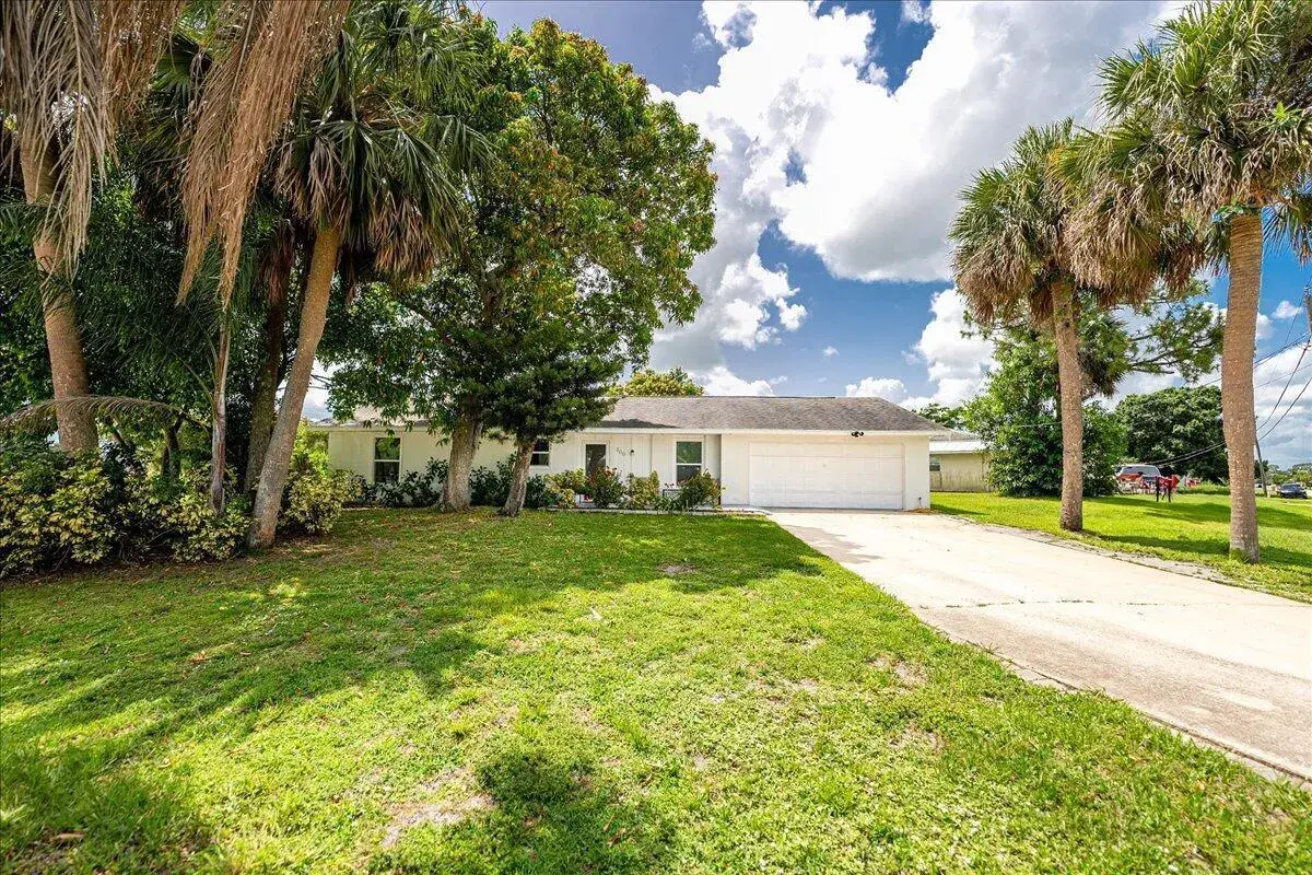300 SW Prima Vista Boulevard, Port St. Lucie FL 34983